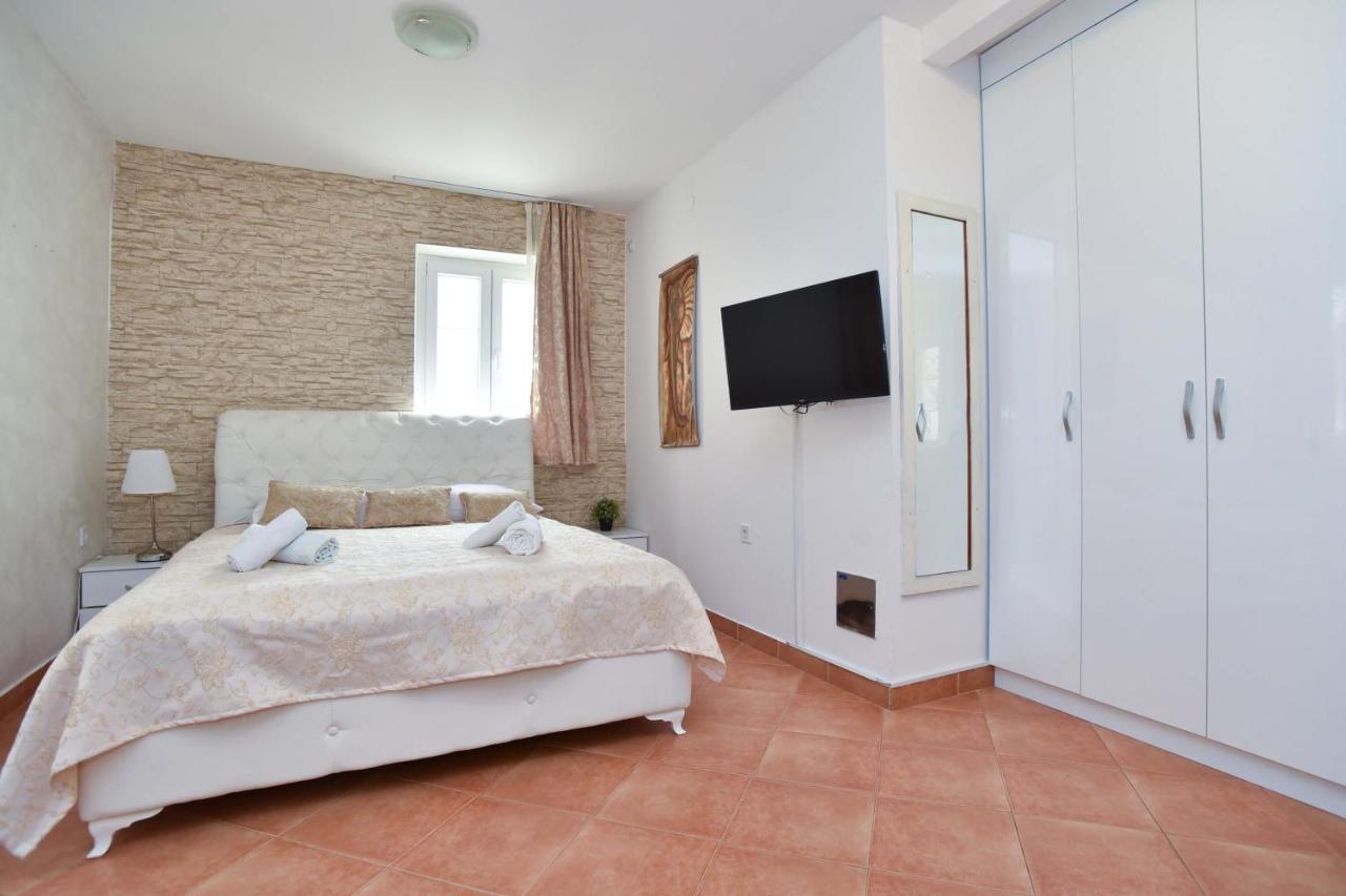 St. Nicola'S Apartments Budva Exterior foto
